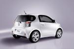 Toyota iQ 2008 года